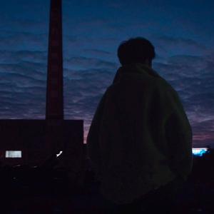 小泽一郎和妻子的友情背景故事
